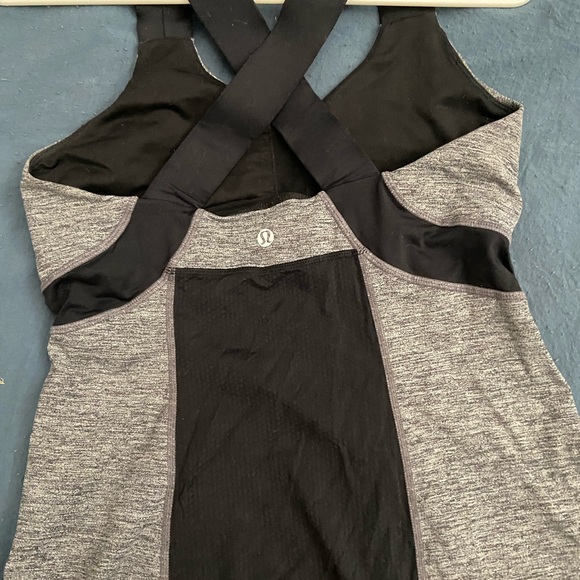 LULULEMON TANK - Picture 2 of 2